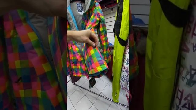 Вы нашли самые стильные куртки для отдыха и спорта!