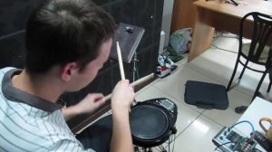 Тренировка Alesis E-practice pad
