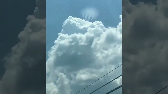 Странное образование на кучево-дождевом облаке недалеко от округа Сент-Клэр, штат Алабама. смотреть онлайн