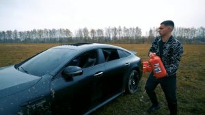 Жесть!!! Литвин психанул и сжег свой мерседес за 15 млн рублей!!!