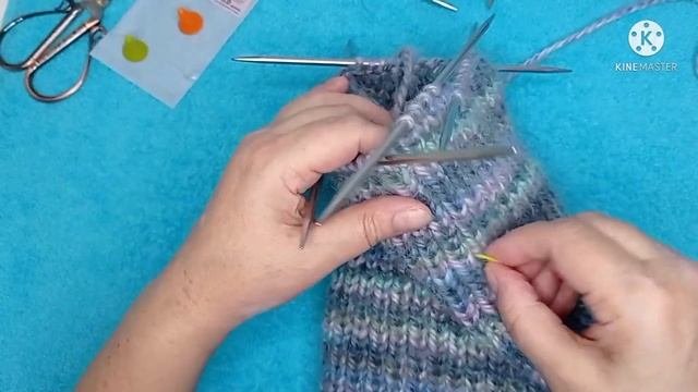 Самая популярная шапка, которую вяжут легко и просто???❄
