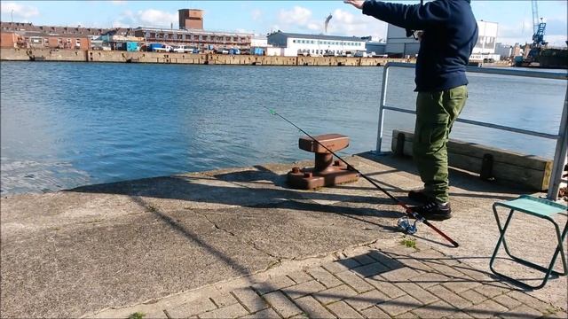 Рыбалка на корюшку и промышленный лов креветок. смотреть онлайн