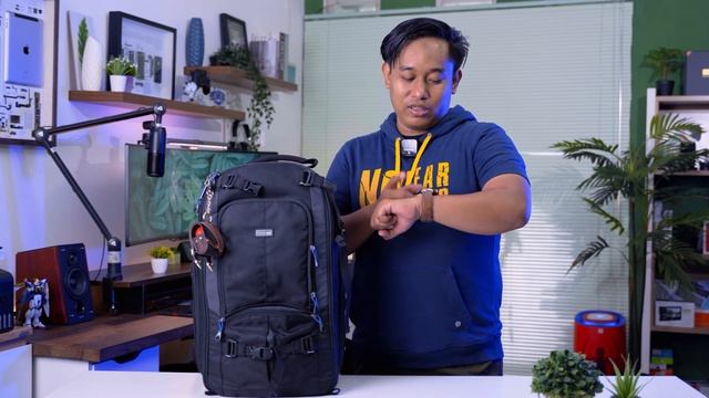 Total 125JUTA!! Unboxing Isi TAS AD REVIEW!! смотреть онлайн