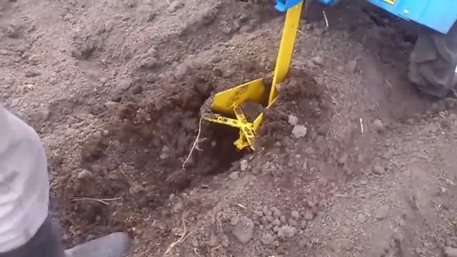 Посадка картофеля мотоблоком ! смотреть онлайн