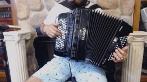 3438 - Black Roland FR-1XB-BK Chromatic Button Accordion 62 72 $1699