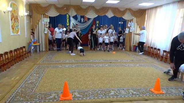 Всей семьей на старт