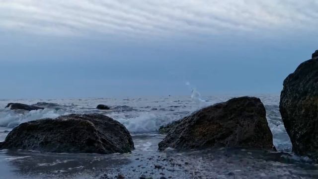 Шум моря Рассвет в Одессе Черное море 17 июня 2021 смотреть онлайн