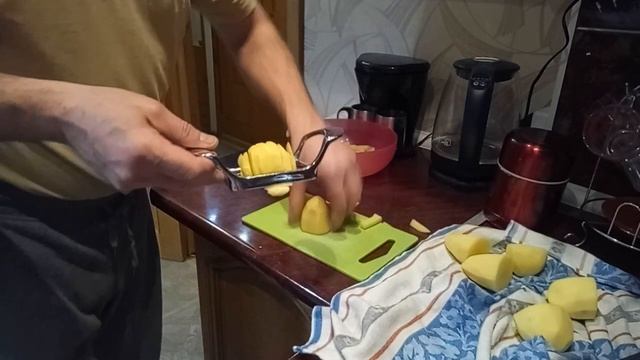 Как красиво и быстро нарезать картошку для жарки