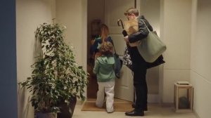 Do It Together   Indesit TV Commercial Ad