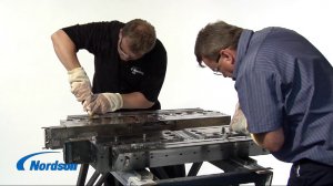 Разборки и чистка фильеры Nordson EDI