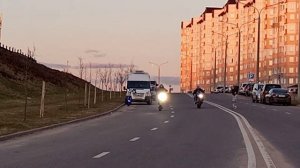 мотоцикл против электросамоката