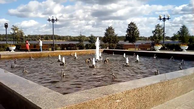 Ярославль. Поющие фонтаны. смотреть онлайн