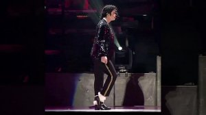 Майкл Джексон - Billie Jean - Лунная походка (туда-сюда)