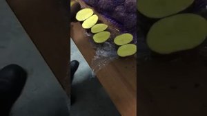 Картофель сорт "Ред Фентази".