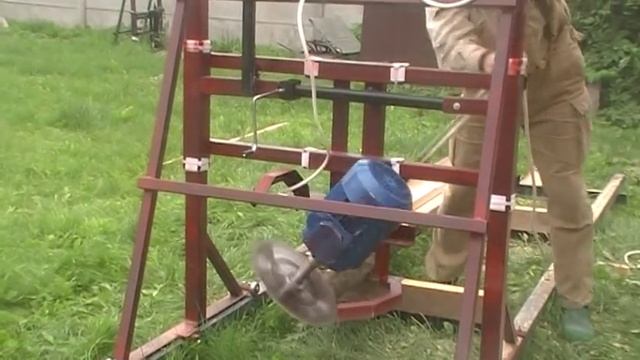 Дисковая бытовая пилорама Астрогань 2