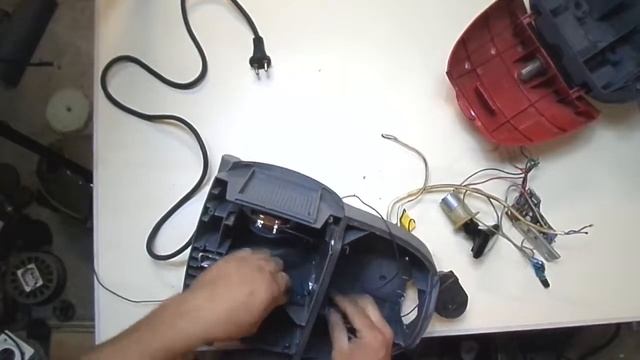 трансформер робот пылесос "ALMAZ". роботы смотреть онлайн