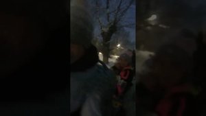 Макс принёс в школу колонку?Как мы с друзьями идём со школы ?Влог?#влог #школа #школьники #будни