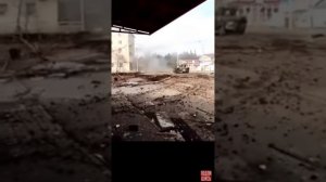 Война в Украине. Т-72Б в бою в Волновахе. #зароссию