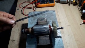 Якорь болгарки - пробой на корпус