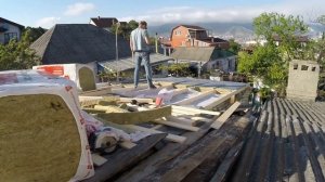 КАК ПОСТРОИТЬ КРЫШУ СВОИМИ РУКАМИ. Меняем шифер на металлочерепицу