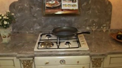 БАБУШКИН КОМОД