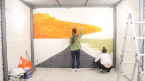 Художественная роспись стены в гараже
