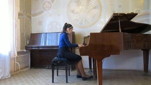 Скурихина Юлия, 11 лет, 4 класс Фортепиано, соло Ф  Бургмюллер Гроза, Г  Свиридов Грустная песня