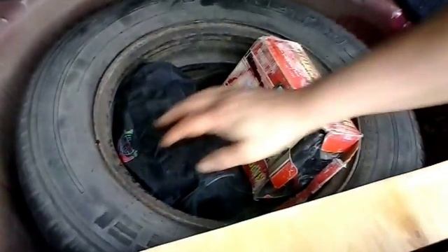 Жесткий пол в багажнике рено логан смотреть онлайн