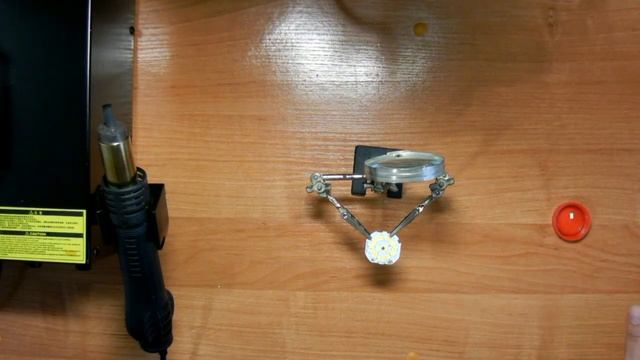 Ремонт двух светодиодных ламп, проверка светодиодов, подводные камни смотреть онлайн