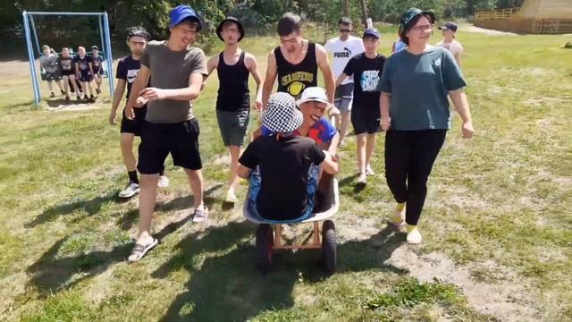 Клип отряда 3/4 Едем в соседнее село (Конкурс "Премия Оскар") лагерь "Голубая волна", I смена, 202 смотреть онлайн