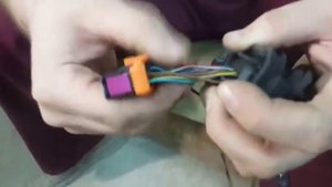 Шкода Фабия Косяк с проводкой Ломается проводка на дверь