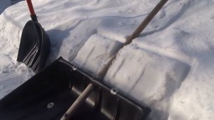 Большая лопата для снега, своими руками, ежели они есть.