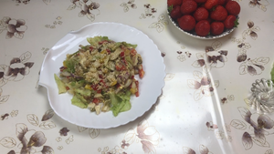 Простой салат на новогодний стол за 10 минут! Никакой варки овощей.