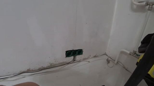 РЕМОНТ В ДЕТСКОЙ | ШТРОБЛЮ СТЕНЫ ПОД РОЗЕТКИ И ПРОВОДКУ часть 2  #ремонтсвоимисилами