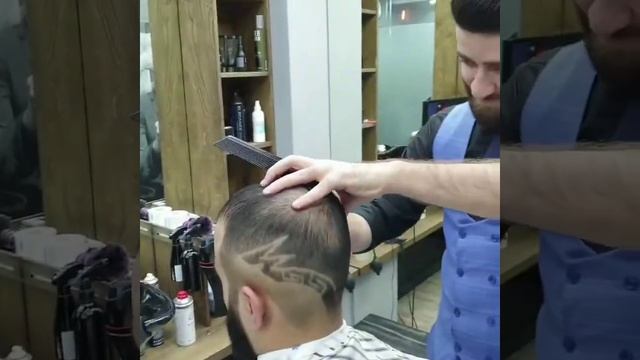 Брадобрей, стрижка с рисунком смотреть онлайн