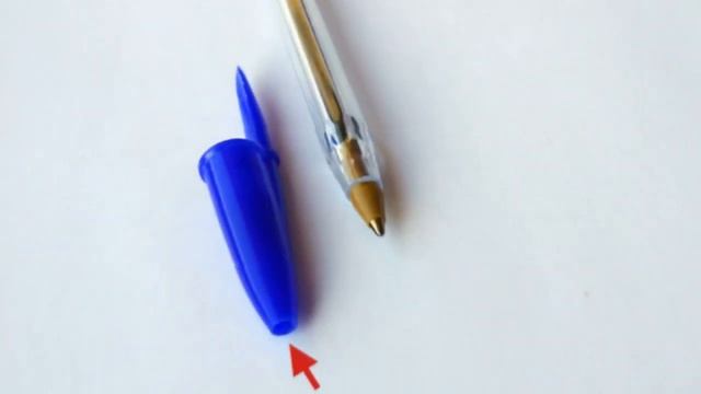 Для чего нужно отверстие в колпачке шариковой ручки смотреть онлайн