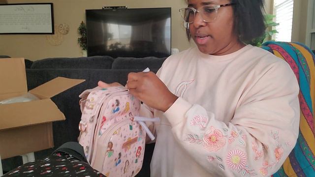 Vlogmas 2023 - Day 4 | Mom Park Bag, Petunia Pickle Bottom Haul & Storytime! смотреть онлайн