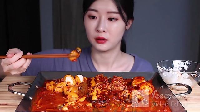 ASMR MUSHROOMS_Fume