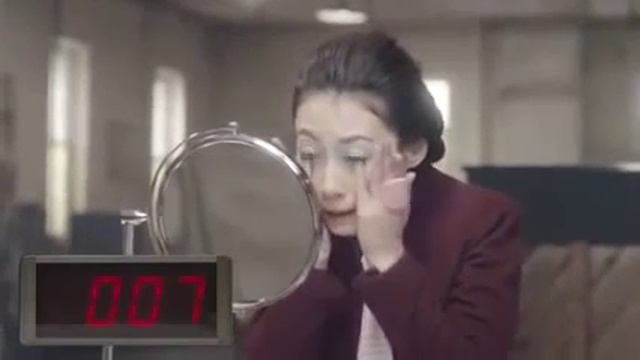 Как надо красится за 10 секунд