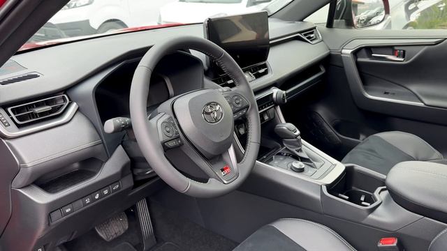 NEW Toyota RAV4 GR Sport (2024) - Interior and Exterior Walkaround смотреть онлайн