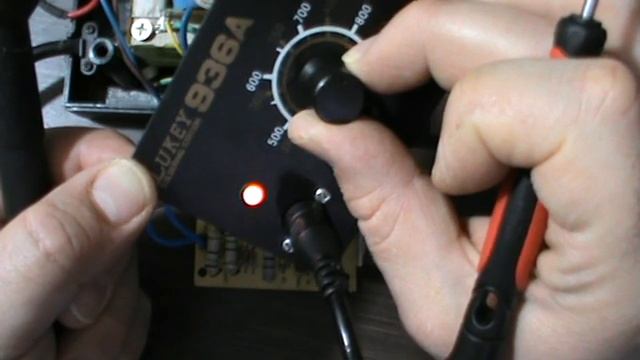 Riparazione stazione saldante Lukey 936 A ( stazione morta Improvvisamente) parte2 смотреть онлайн