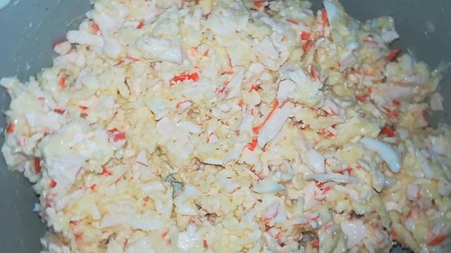 Закуска из сыра и крабовых палочек//Закуска Рафаэлло