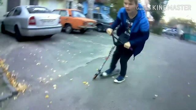 КАТАНИ НА БМХ,СКУТЕ В ДОМАШНЕМ СКЕЙТ ПАРКЕ. смотреть онлайн