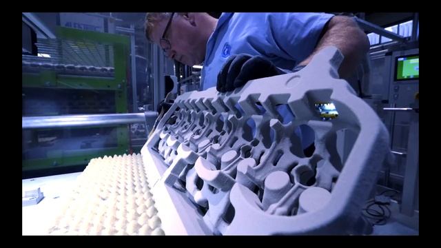 BMW's  ALL NEW  6-Cylinder TwinTurbo