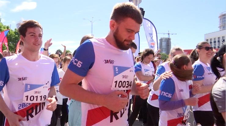 Спорт 24 часа. Забег Санкт-Петербург 2022. Забег РФ СПБ 2022 фото. Забег РФ СПБ 2022 фото и видео.