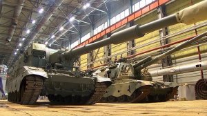 Транспортировка боевых машин «Коалиция-СВ» и «Деривация-ПВО» в Алабино