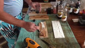 красивая покраска гипсового камня морилкой