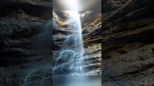 Водопад Тызыл - Су. Тызыльское ущелье.