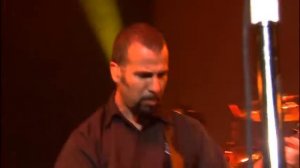 Godsmack - Straight Out Of Line [Live] (HQ)
