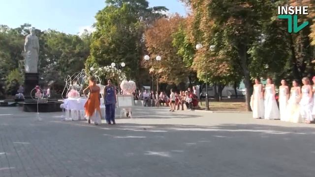 Парад невест в Николаеве смотреть онлайн